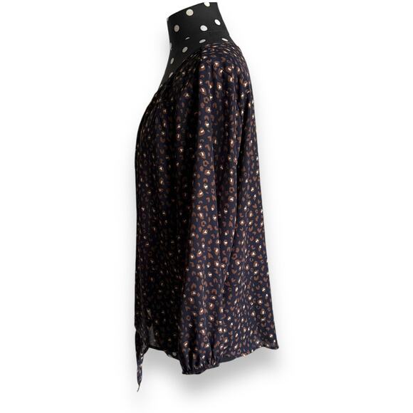 West Kei Womens Blouse Sz S Casiya Tie Front Navy Blue Leopard Print Stitch Fix - Picture 9 of 12